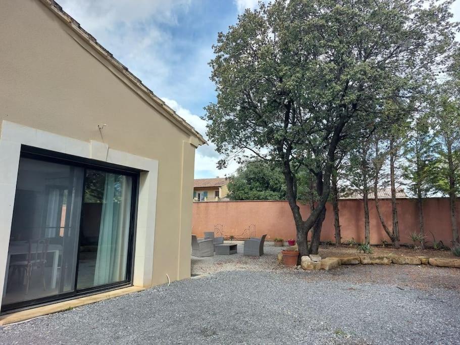 Willa Location Independante Au Coeur Des Alpilles Pour 2 Personnes Avec Jacuzzi Aureille Zewnętrze zdjęcie